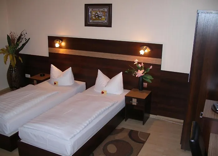 Elbe Street 34 Hotel 3*
